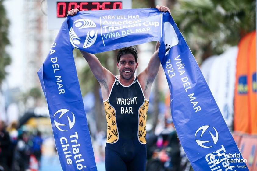 Ending the season with a boom and a bang 💥🤩🇧🇧🥇😆. Thanks to everyone in my corner who was a part of this amazing year. Body, mind and soul are empty. Time for some well needed rest and family time. Get the rum punch on ice, Barbados ah coming! 📸: | @worldtriathlon