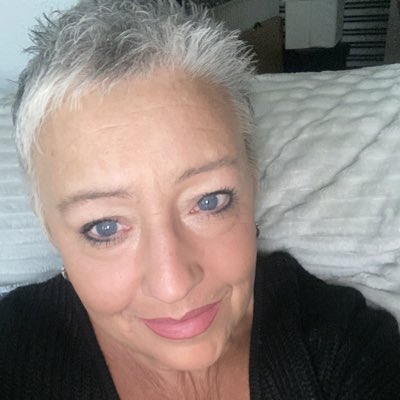 Helseybabe's tweet photo. #NewProfilePic https://t.co/Yn7ky72pS6