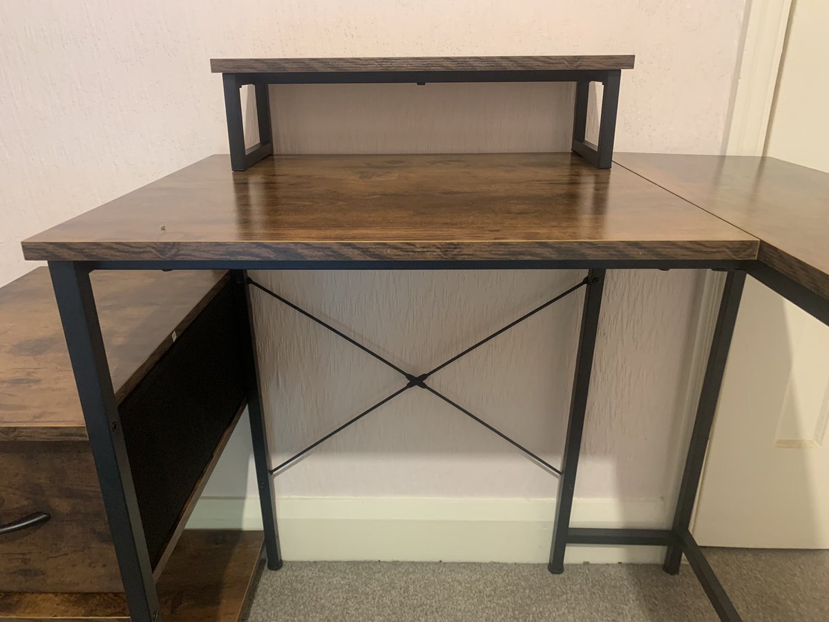 luck_lad's tweet photo. I have left floor for desk. I’m really going up in the world https://t.co/2lzAiwFL4O