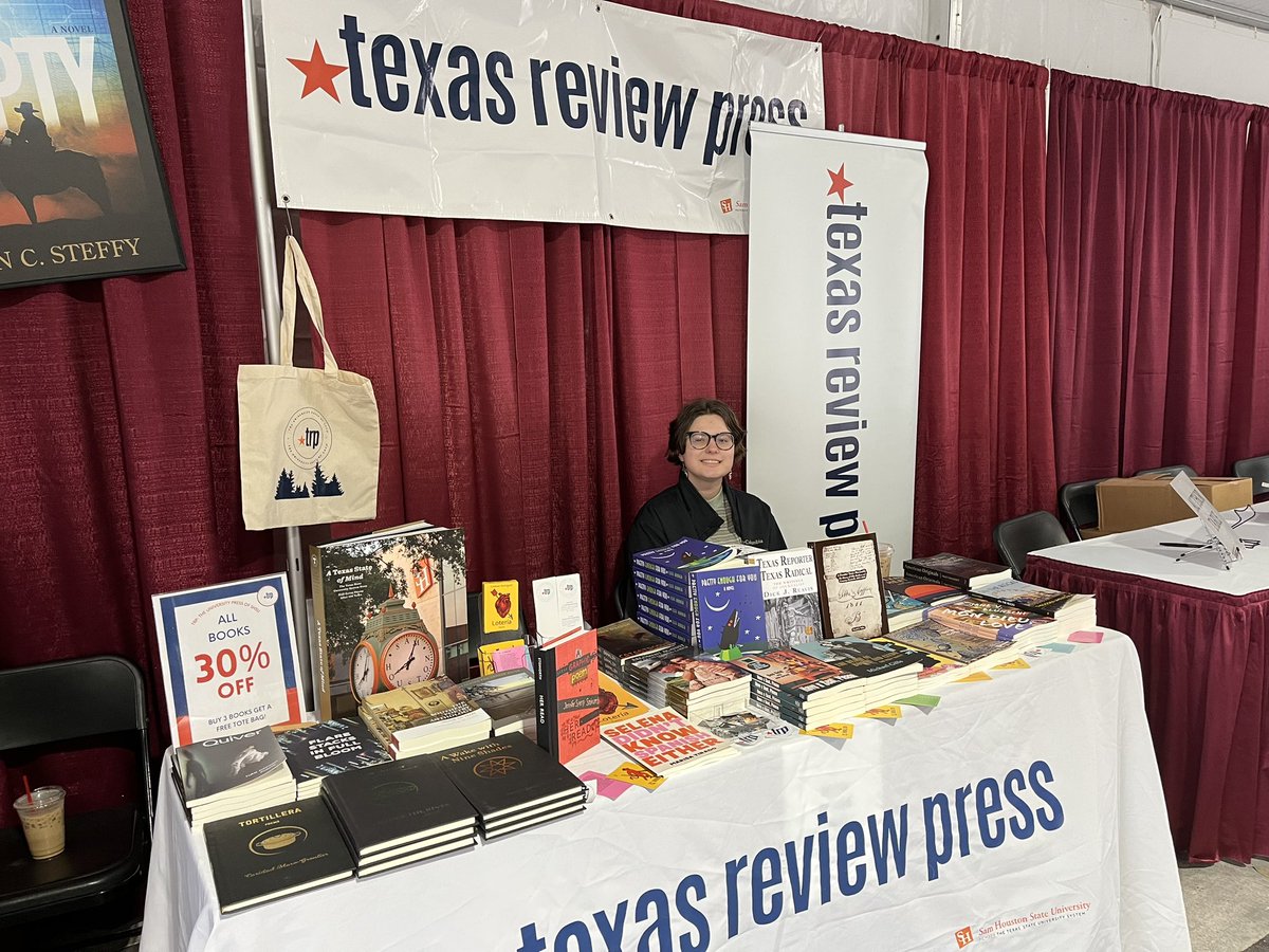 TxReviewPress's tweet photo. Texas Book Festival Day Two! #TBF2023 #TxBookFest #Texasbookfest #TexasBookFestival2023 #TxBookFest2023 @texasbookfest https://t.co/VY1RYuVhk1