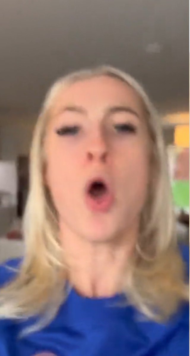 A 4 nil win for Chelsea sends Liverpool top of the league. Just saying