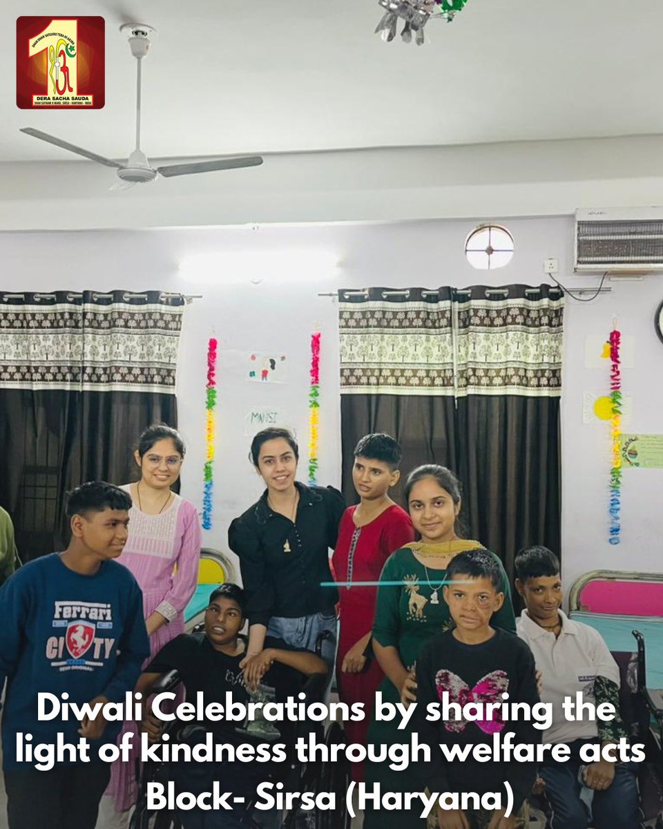 DSSNewsUpdates's tweet photo. Following the path shown by Saint Dr. MSG, Dera Sacha Sauda volunteers marked Diwali with hearts full of compassion, Visiting orphanages and old-age homes to share the festivities and joy. #Kindness #HappyDiwali #CelebrationWithWelfare #DeraSachaSauda https://t.co/gY7lg6kvXt