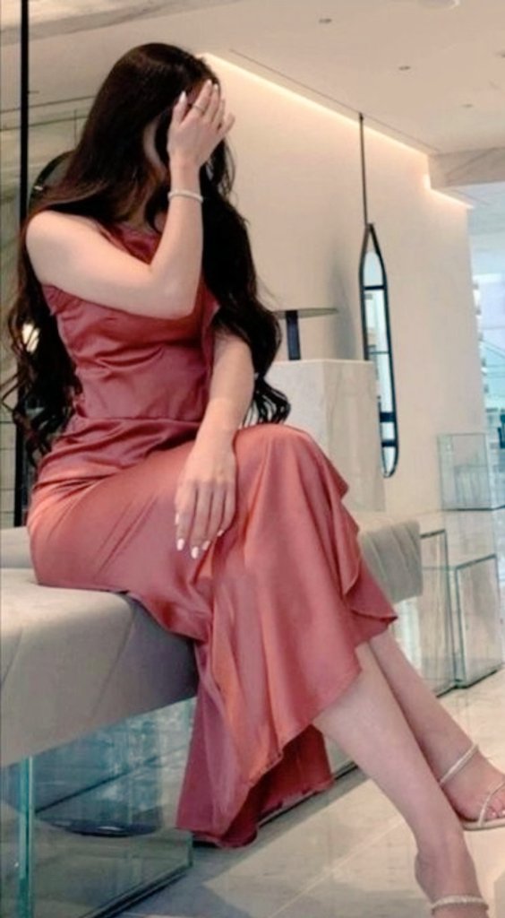 الجنسية #اماراتية_مسيار
الجنس:أنثى
القبيلة:#الدهامنه
العمر:36
ط 165
و60
لون البشرة:بيضا ملامح جميله 
العرق:حر
الحالة الاجتماعية:مطلقه 
المؤهل:جامعية
المدينة #خورفكان
الوظيفة موظفة
أبا ريال يخاف الله #مسيار عندي سكن خاص بسريه تامه
#متي_كان_زواجك