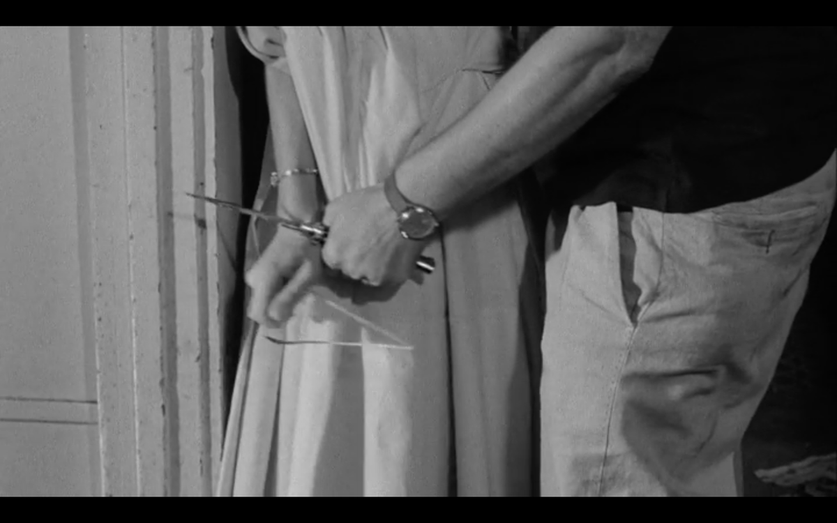 NoirAlleyAtNoon's tweet photo. She's learned a lot being with these criminals, including how make and use a shiv. 
#DarknessAtNoon #CryTerror #NoirAlley https://t.co/zKn9GQTTAV