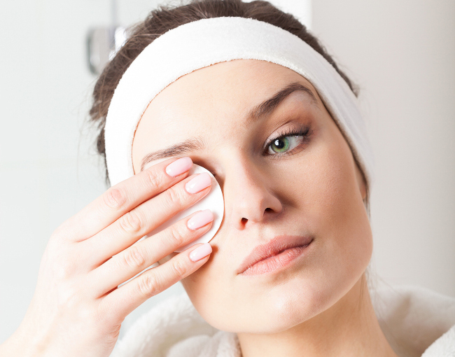 La #farmacia arrasa: un estudio revela cuáles son las marcas de cosmética favoritas de los españoles 👉  bit.ly/3HorqMq

#PorSiTeLoPerdiste