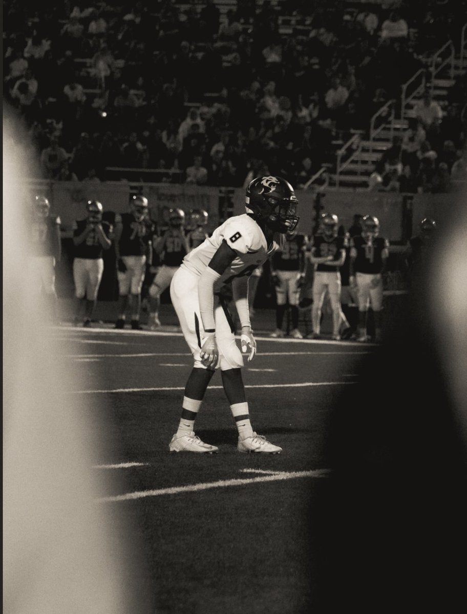 hudl.com/v/2MXHpd

2025 ATH/SS
48 tot
33 solos
2 PBU
(Sat 5 games due to AIA transfer rule)