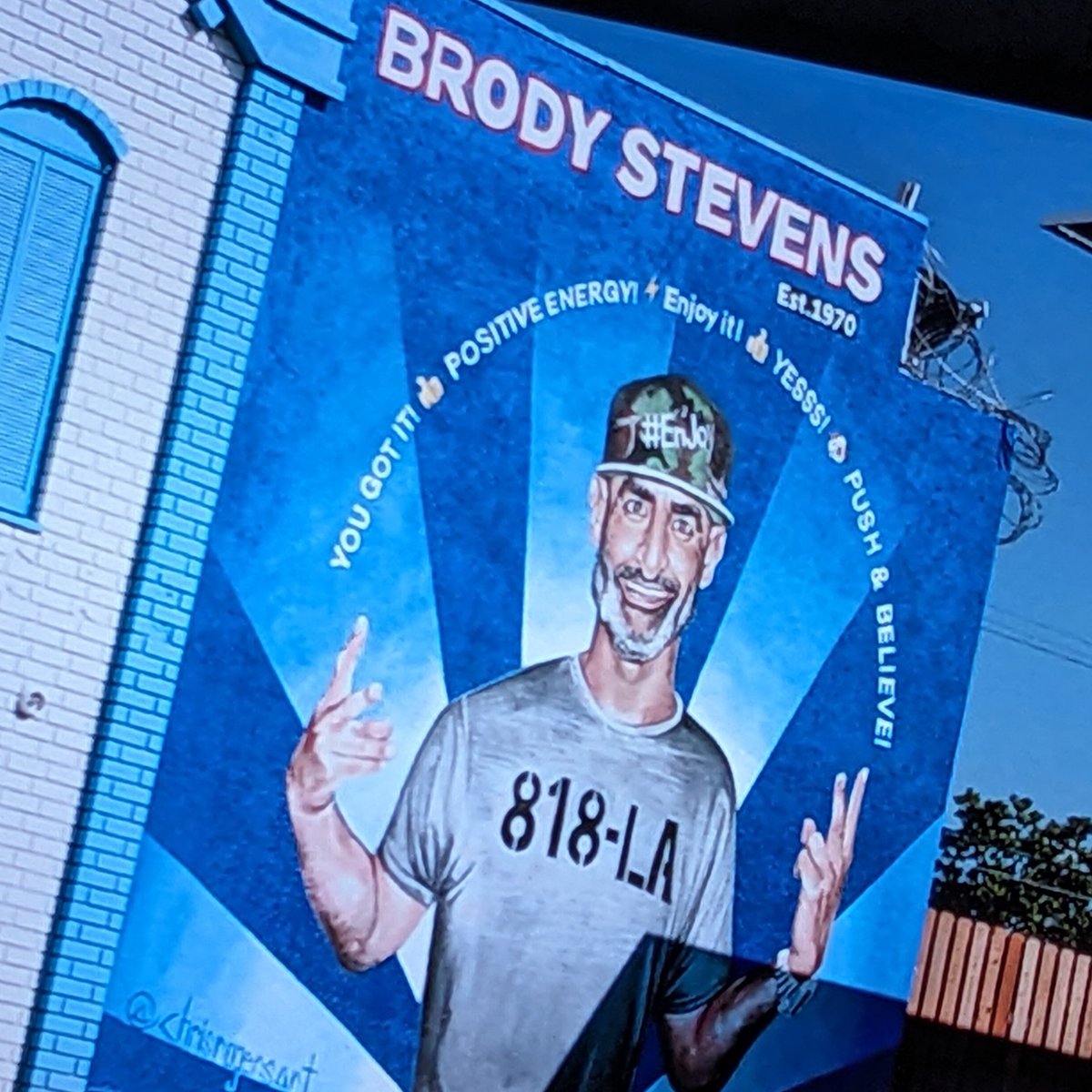 Watching @billburr's #OldDads and was pleasantly surprised to see @RickGlassman and this great tribute to @BrodyismeFriend ♥️
