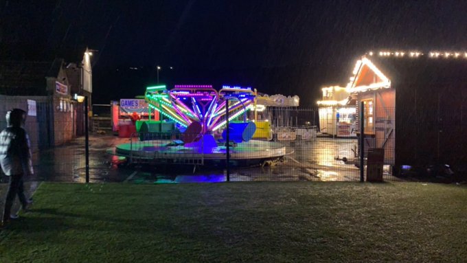 Bonfire night in the United Kingdom 💜 https://t.co/QJM6icRjXy<a href="/tag/community"class="tags"><span>#community</span></a><a href="/tag/gamergirl"class="tags"><span>#gamergirl</span></a><a href="/tag/streaming"class="tags"><span>#streaming</span></a><a href="/tag/twitch"class="tags"><span>#twitch</span></a><a href="/tag/roa"class="tags"><span>#roa</span></a>