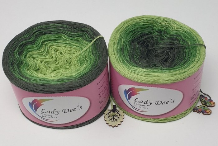 ladydee_yarn's tweet photo. Wiesengräser (meadow grasses) - gradient yarn

Referenz: 3V000083

english
https://t.co/jBqLULyxAI
deutsch
https://t.co/qFfHazMeSF
français
https://t.co/5N2ZbulNnj
русский
https://t.co/aiudpEoYTh

#gradientyarn #yarnshop #crochet #ladydeeyarn #traumgarne #yarn #yarnlove #knitting https://t.co/3wU7oCYpeU