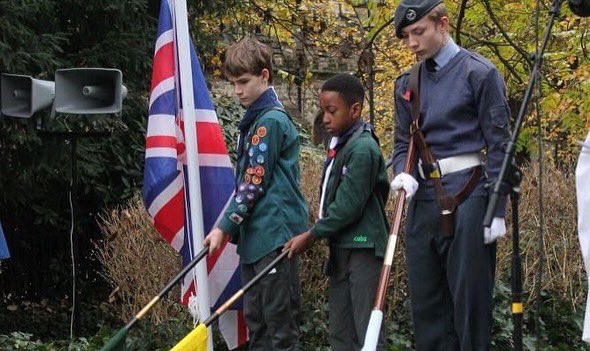 🌹Remembrance Parade 2023🌹 

Today cadets from 344 Squadron joined the country to pay respects for all those who fought for our country over the years.

They proudly marched through the streets of Fulham and took part in the service at All Saints Church.