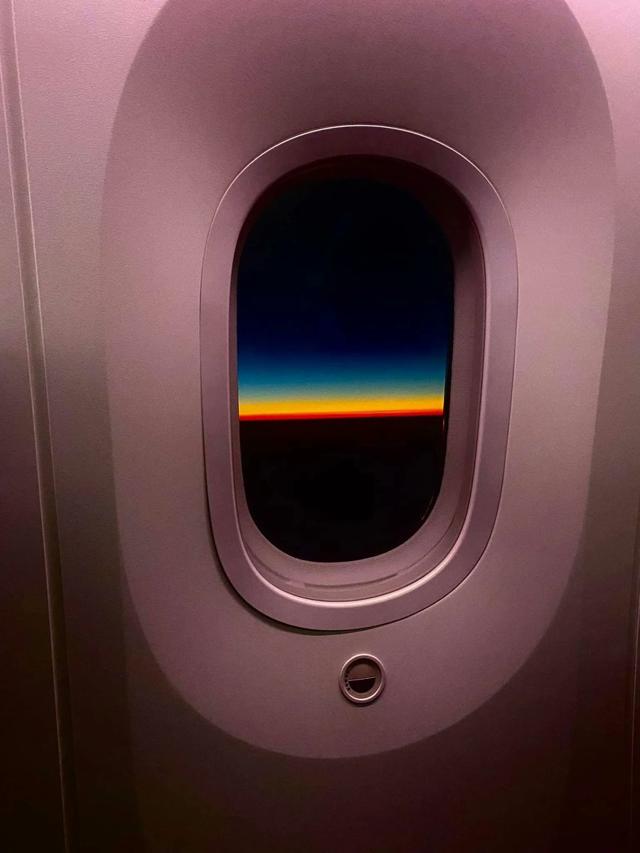 vaporwave1995's tweet photo. https://t.co/ut8ciRd5Rx