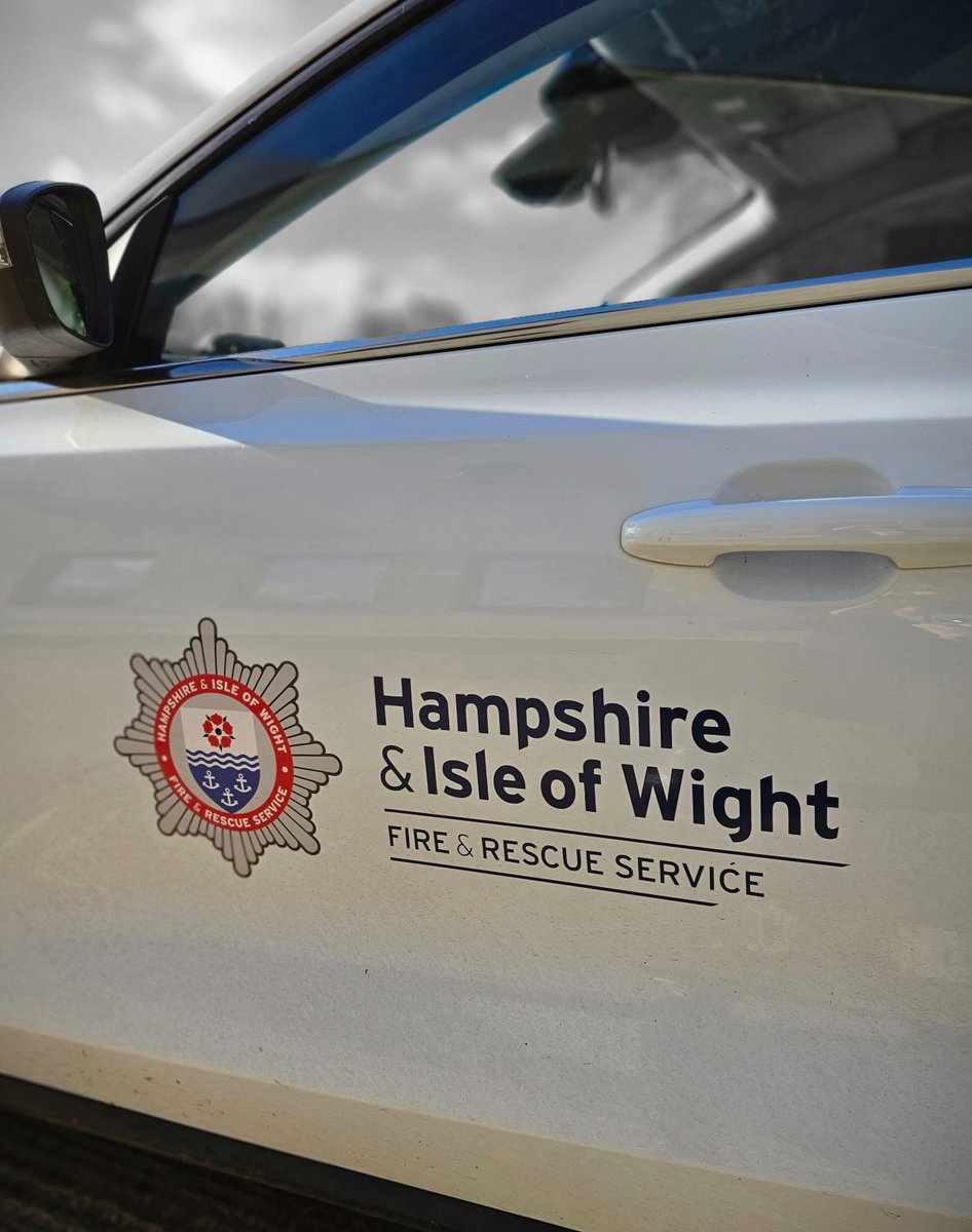 A successful 5th and final tool familiarisation workshop in preparation for <a href="/UKISAR/">UK ISAR Team</a> 's reclassification in Geneva later this month. 6 technicians from Hampshire &amp; Isle of Wight ISAR team headed to the capital with a special thanks to <a href="/fish8924/">Nick Fish</a> for making it happen <a href="/HantsIOW_fire/">Hampshire & Isle of Wight Fire & Rescue Service</a>