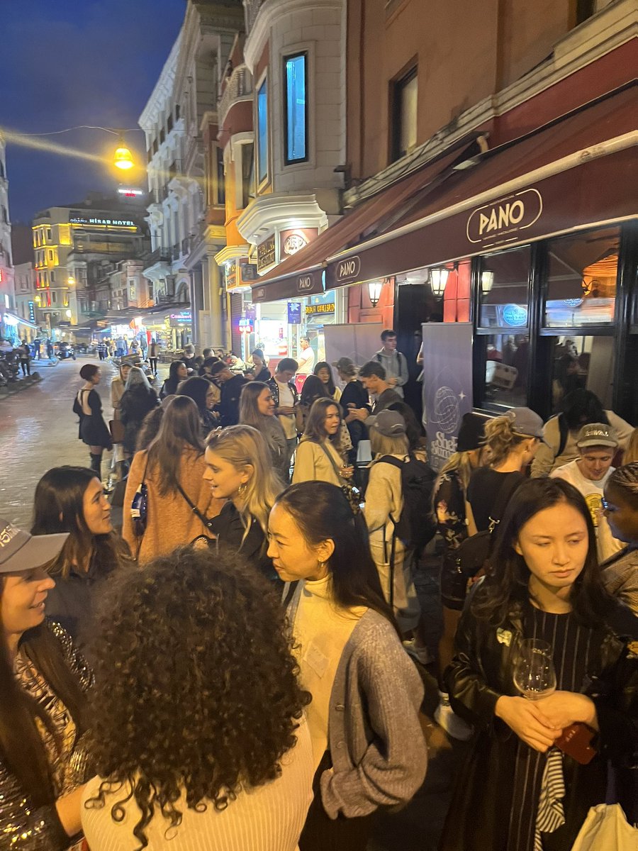NastyaAdamova3's tweet image. Amazing kick-off #devconnect week in #istanbul thank you @She__Fi and inspiring women in web3 @maggielove_ @winnyeth @susiebattgirl @JulienneWorring