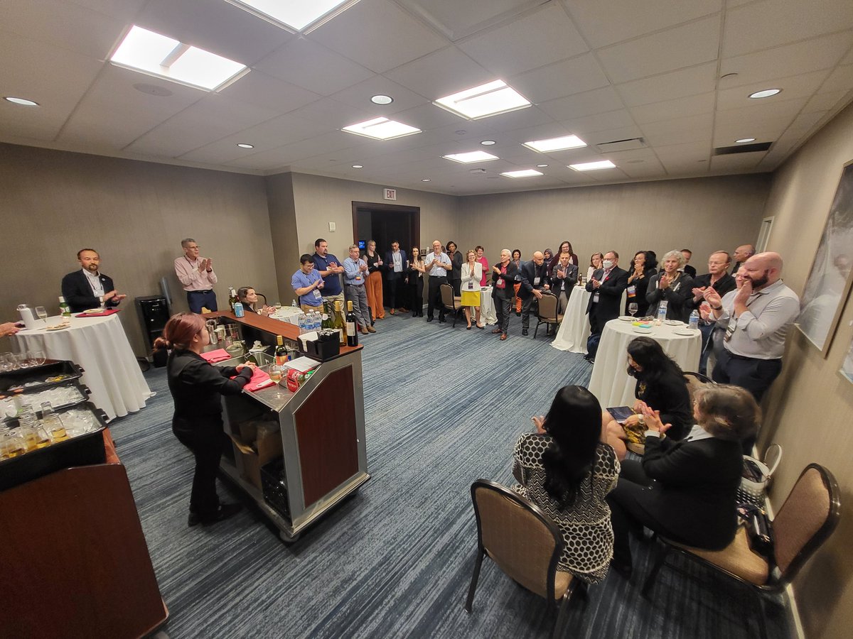 Titus Schleyer tweet media