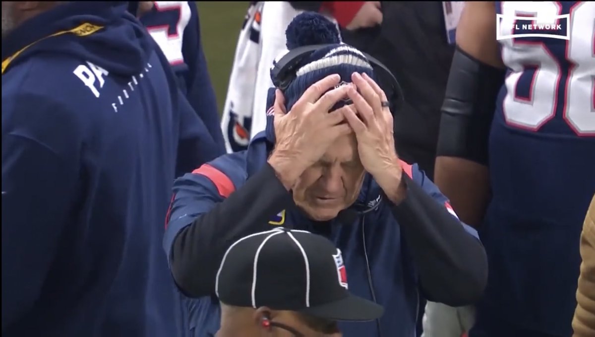 The moment every football fan south of Hartford, Connecticut has been waiting for! 😂😂

#Patriots #INDvsNE #NEvsIND #Cheatriots #Belicheat #Belichick