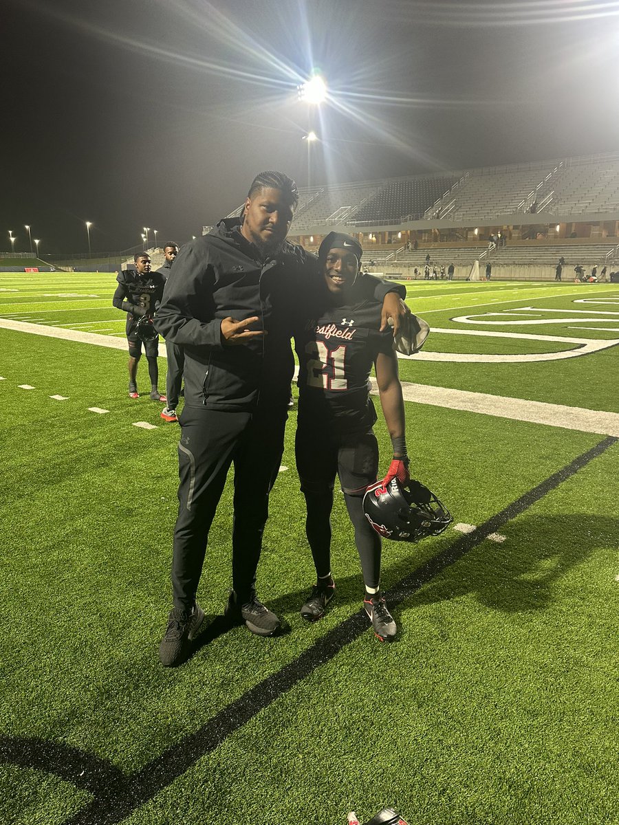 koach_ryan's tweet photo. Thank God everyday for allowing us to cross paths and grow as men together!! Tunnel vision, one goal every week…. 1-0!! See y’all Friday at 7, Tomball ISD Stadium!! #flightkrew @thetajiatkins https://t.co/3lgGMQM9oU