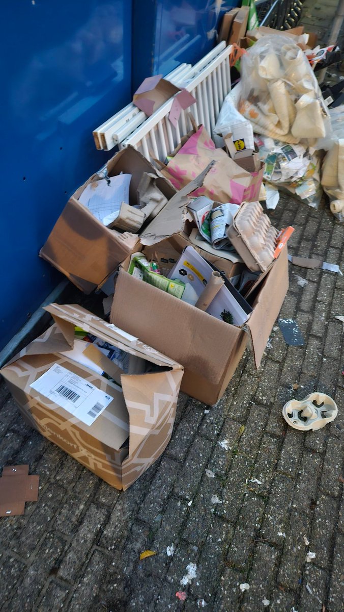 Paul van Drenth tweet media