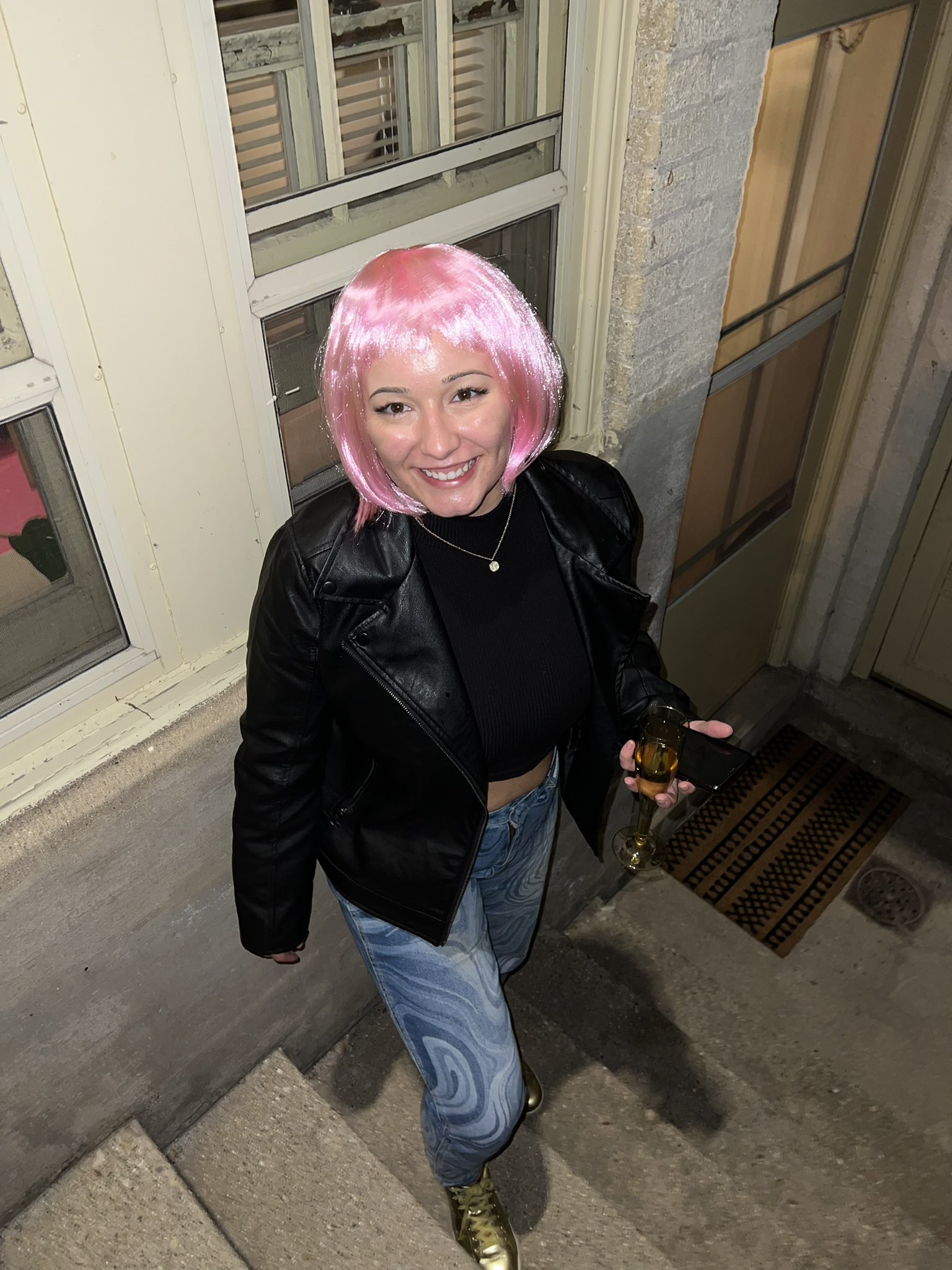 Pink wig night cheap