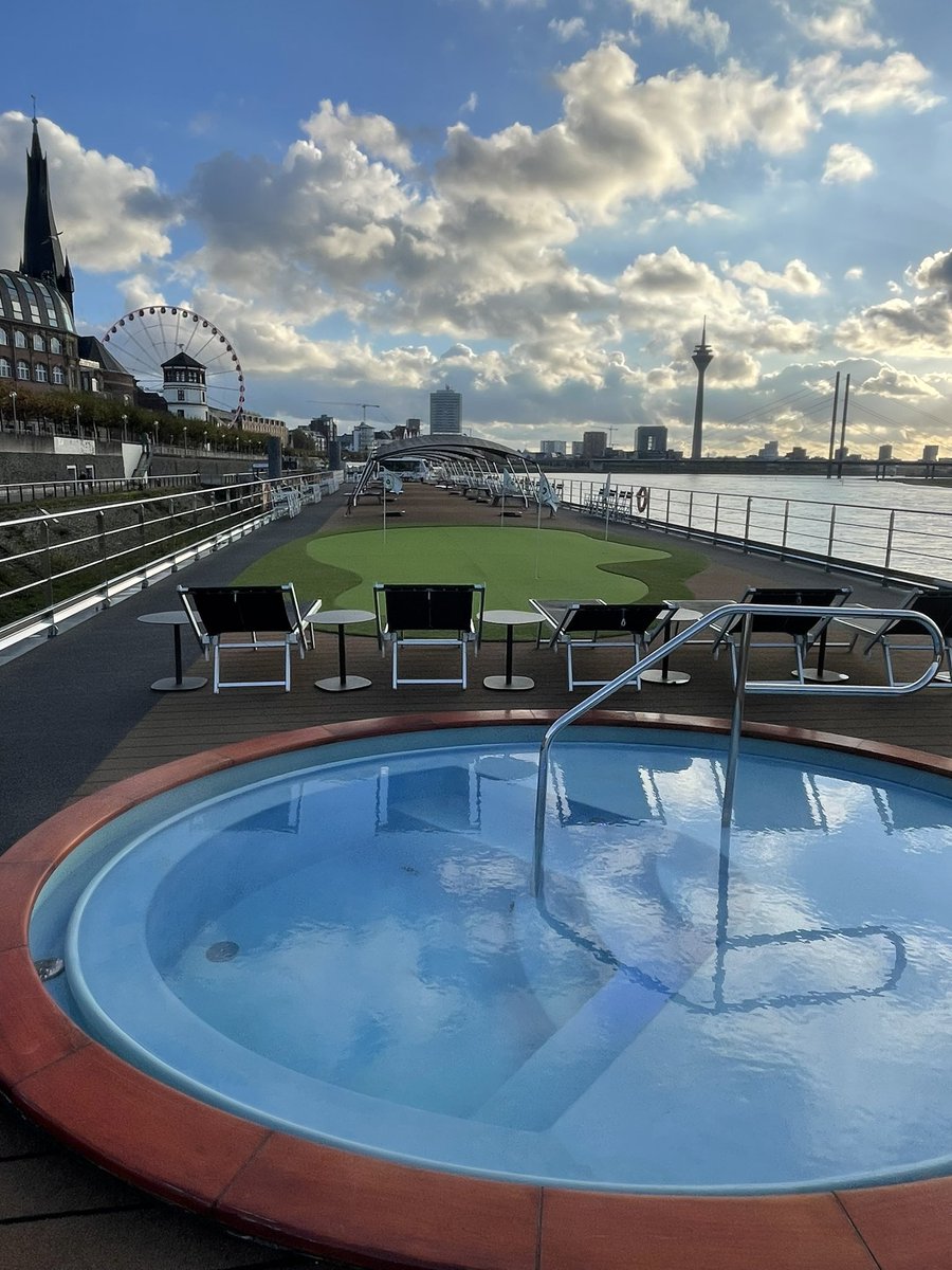 Ringbtw's tweet image. Finally back at my German apartment after 4 days of hotels across wider Germany and Netherlands