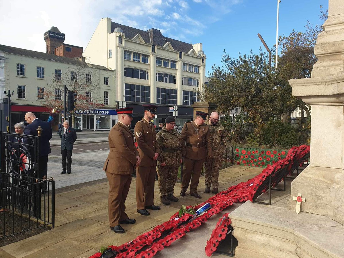 SarahNorman2's tweet photo. Amazing turn out this morning at Stockton for the 100th service of remembrance 🌺

#wewillrememberthem https://t.co/TZxni4Dwot