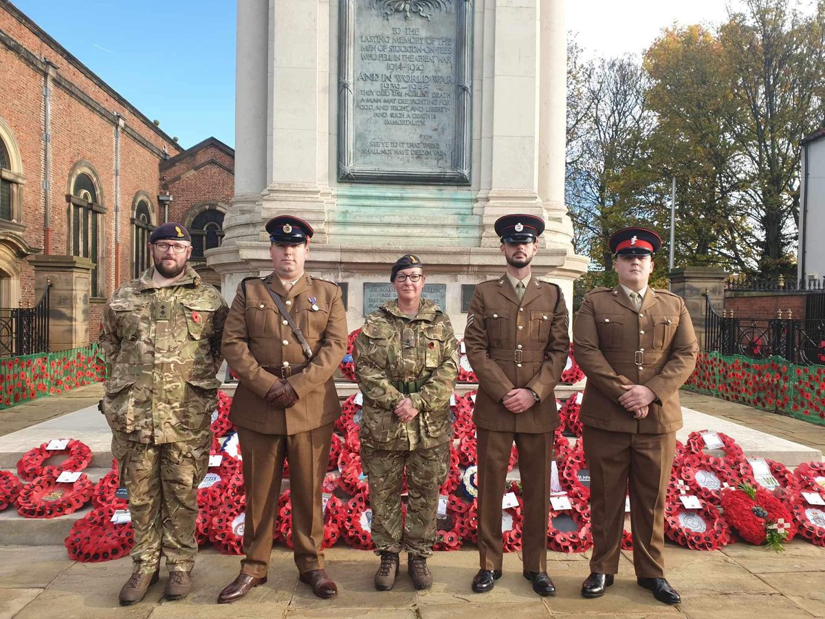 SarahNorman2's tweet photo. Amazing turn out this morning at Stockton for the 100th service of remembrance 🌺

#wewillrememberthem https://t.co/TZxni4Dwot