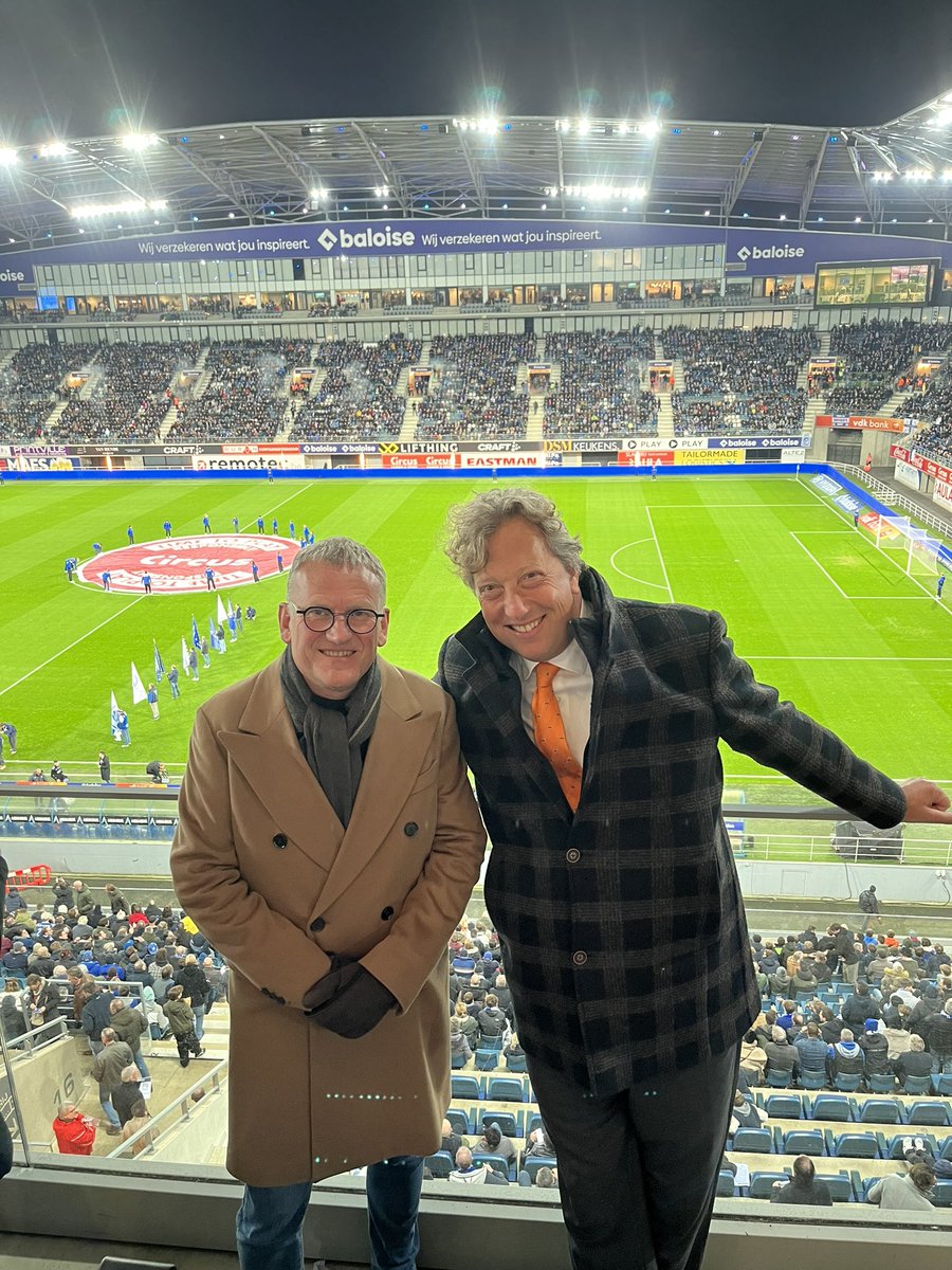 PJ Kleiweg (@pjkleiweg) on Twitter photo Heksenketel in Gent
KAA Gent tegen mijn <a href="/rscanderlecht/">RSC Anderlecht</a>
Inzet: tweede plaats in de Belgische pro league
Met <a href="/DaanSchalck/">Daan Schalck</a> van de Vlaams-Nederlandse fusiehaven <a href="/northseaport/">North Sea Port</a>
#GNTAND Heksenketel in Gent
KAA Gent tegen mijn <a href="/rscanderlecht/">RSC Anderlecht</a>
Inzet: tweede plaats in de Belgische pro league
Met <a href="/DaanSchalck/">Daan Schalck</a> van de Vlaams-Nederlandse fusiehaven <a href="/northseaport/">North Sea Port</a>
#GNTAND