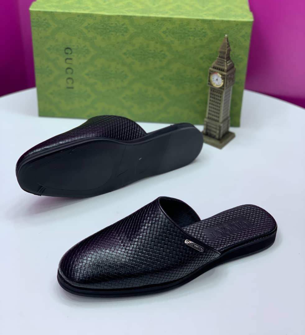 Elevate your everyday with a touch of sophistication – because style is a reflection of character.
Sizes - 40-46 
Price - N40,000 
Dm to order and kindly retweet.
 #Halfshoes #MenInFashion #Menswear #OnlineShoeVendor #lagosfashionweek