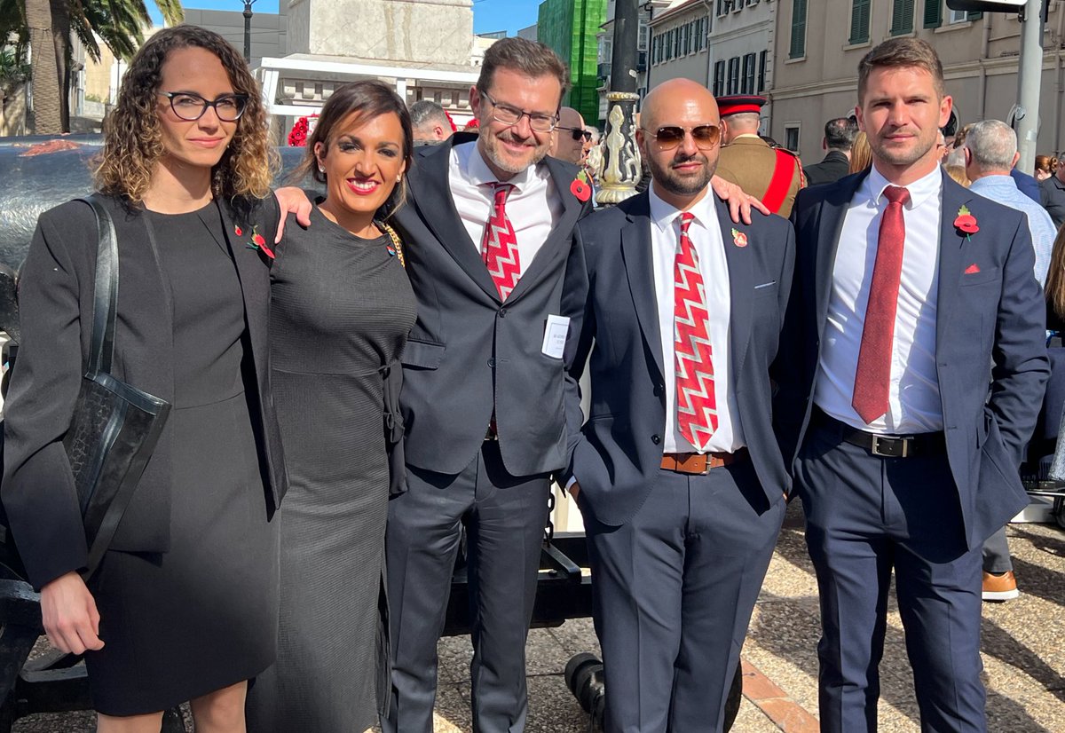 Marked this solemn occasion by attending the Remembrance Sunday Ceremony at the British War Memorial , with some GSD colleagues today @AtrishSanchez @JoelleLadislaus @GiovanniOrigo @Rooke1704 @TarikElYabani Proud to watch our colleague @EdreyesEdwin marching in the parade.