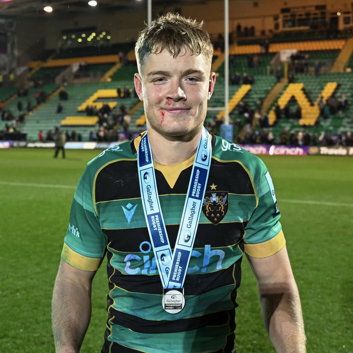SaintsRugby's tweet photo. All class and tough as nails. 

Today’s Gallagher Player of the Match, @finsmithh 🏅 https://t.co/vDDvWTc5ZK