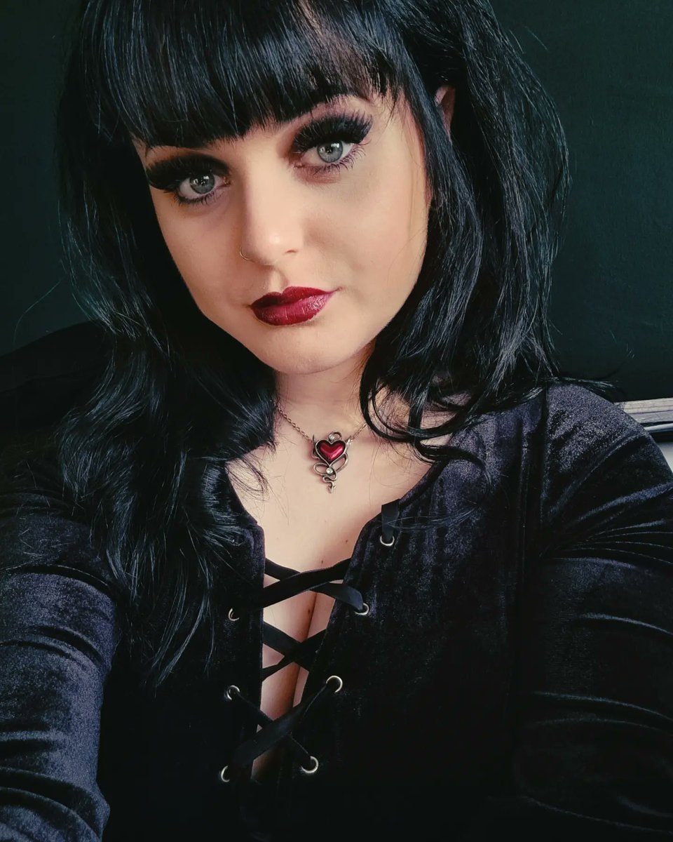 Amazing gig with <a href="/Kaylydeband/">KAYLYDE</a> last night at Yardbirds, Grimsby 💋

Up next -
• SIRENS OF ROCK, LINCOLN 
• NTKO, LOUTH

linktr.ee/kaylydeband 

#kaylyde #rocknroll #womeninrock #femalefronted #gothicgirls