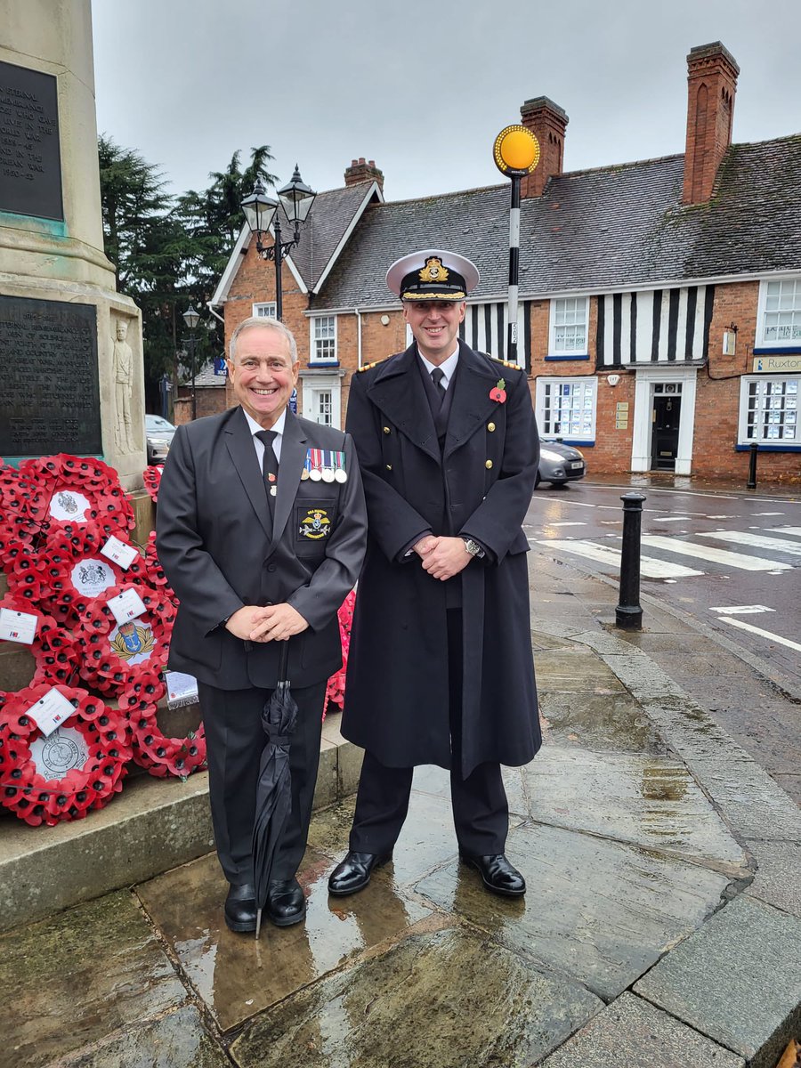 HMSForward's tweet image. Elsewhere in the #WestMidlands, Surgeon Commander Stuart Roberts paid his respects by representing the @RNReserve at a #Remembrance event in #Solihull. 

Here he is pictured alongside an old friend of HMS FORWARD, former Petty Officer Mal Teague.