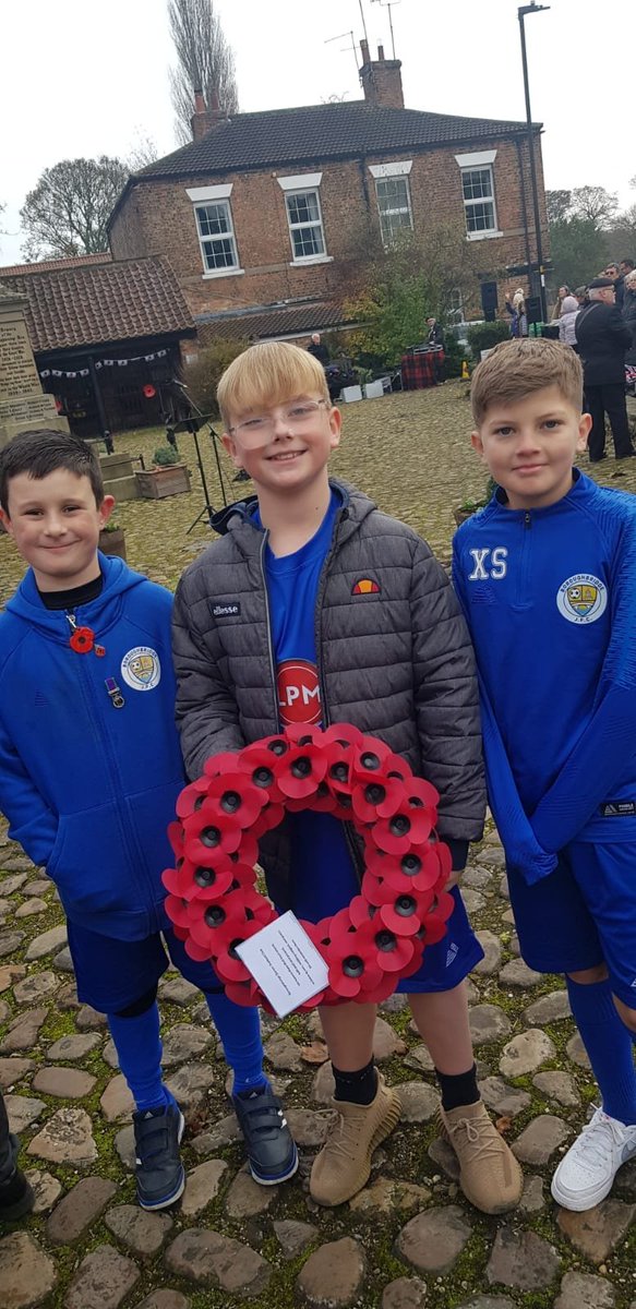 The Boroughbridge U10 boys representing the club on Remembrance Sunday. #grassrootsfootball #Boroughbridge #RemembranceSunday