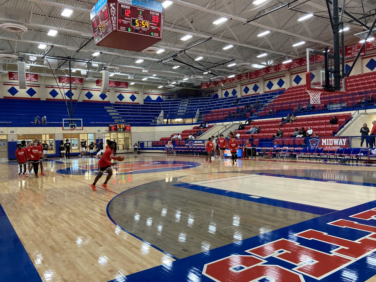 Elk_hoops's tweet photo. Congrats to Coach Dees and the Elks MBB on their first win of the season! Also thank you to Coach McDade and Waco Midway for hosting a great showcase! https://t.co/4ngETGYutN