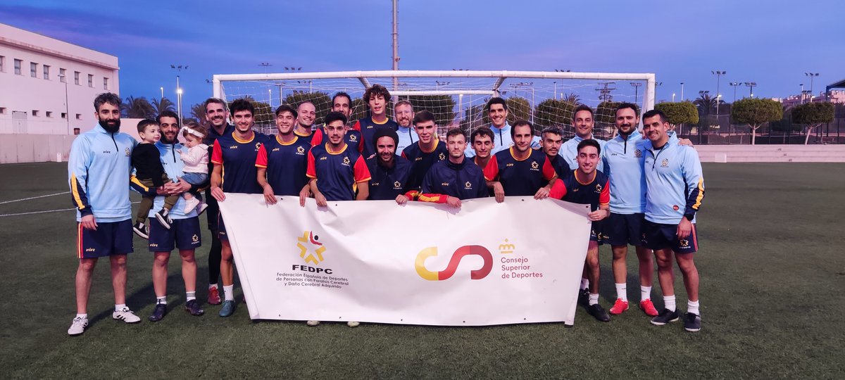 📢 La selección española de fútbol 7 PC/DCA 🇪🇸⚽️ completa su concentración con éxito en las instalaciones deportivas del campus de la Universidad Miguel Hernández (UMH) de Elche y del Centro de Investigación del Deporte (CID). El equipo se prepara para el Mundial de 2024