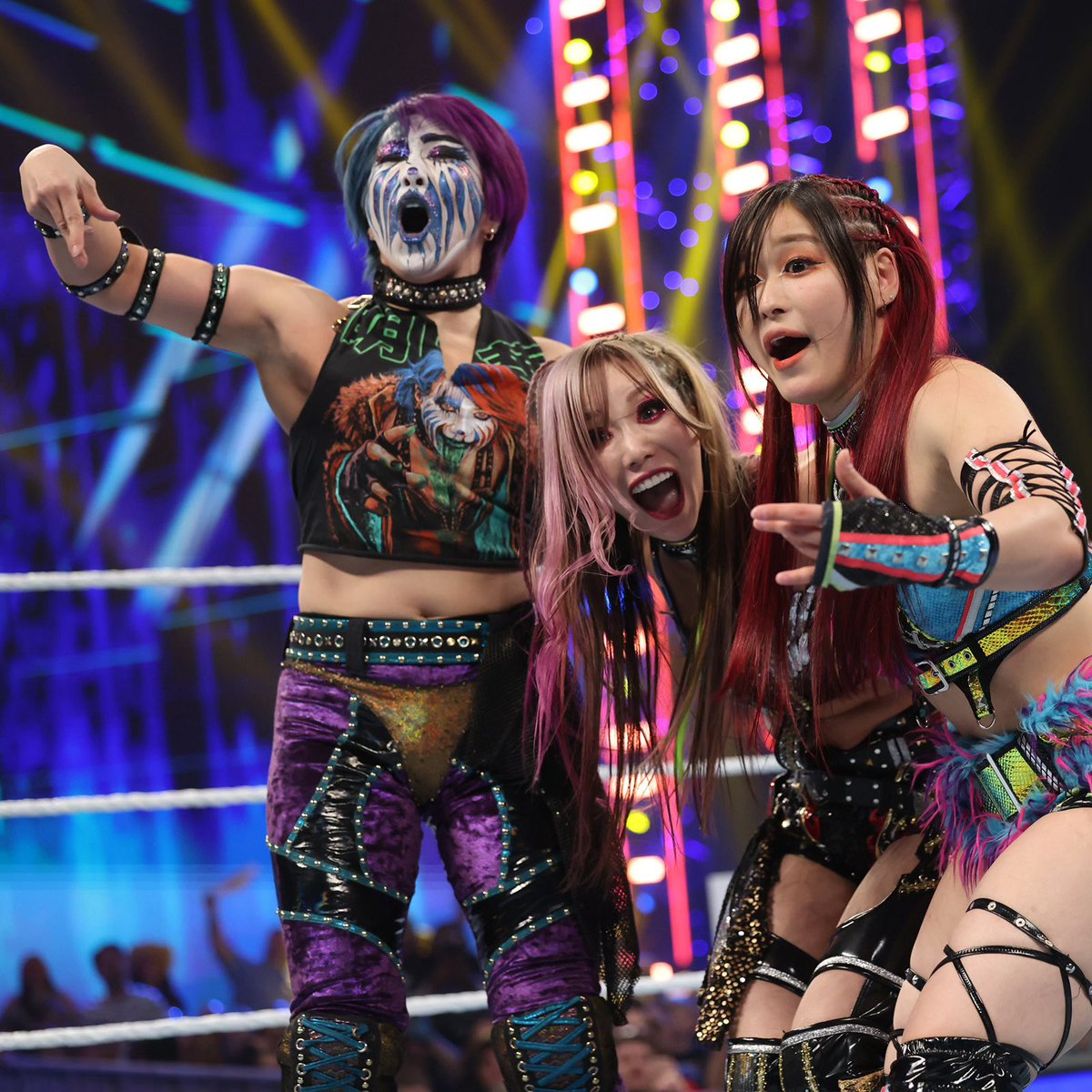 ASUKA / 明日華 (@WWEAsuka) on Twitter photo 2023-11-12 18:30:36