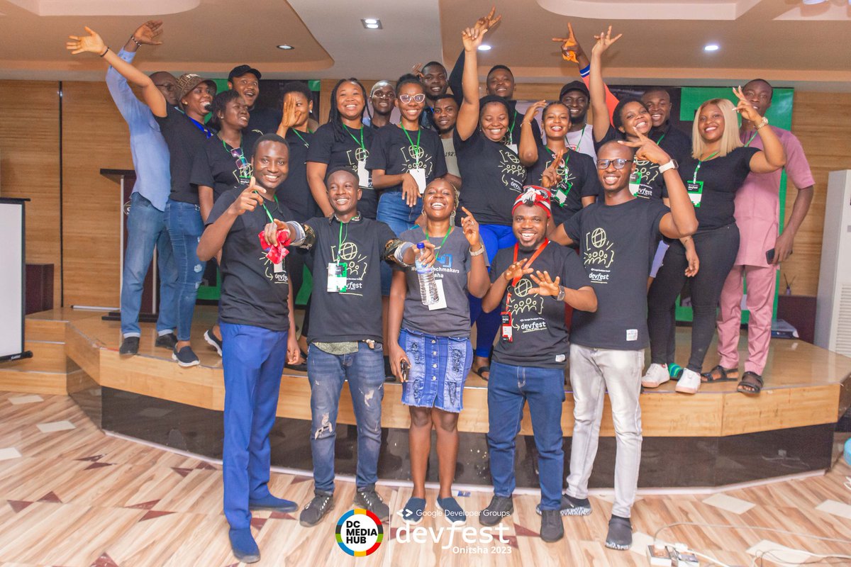 gdg_onitsha's tweet photo. To our exceptional volunteers and organizers, we deeply appreciate your efforts. 

Thank you for your dedication and hard work!

#DevFestOnitsha2023 #DevFest  #DevFest2023 https://t.co/Gb7P4Zsbzj
