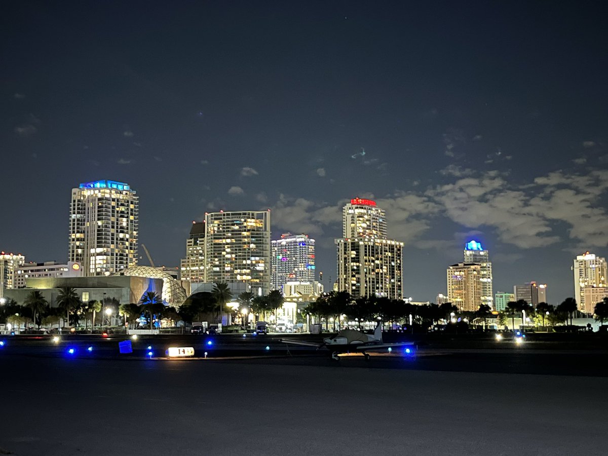 Beautiful view of St Pete last night from Albert Whitted Airport 🛩️ #stpeteair #albertwhittedairport #LoveFL #gotostpete #ilovetheberg #dtsp #visitstpete #downtownstpete #stpetefl #stpetetsburgflorida #airport #airportlife #wearestpete @love4awa