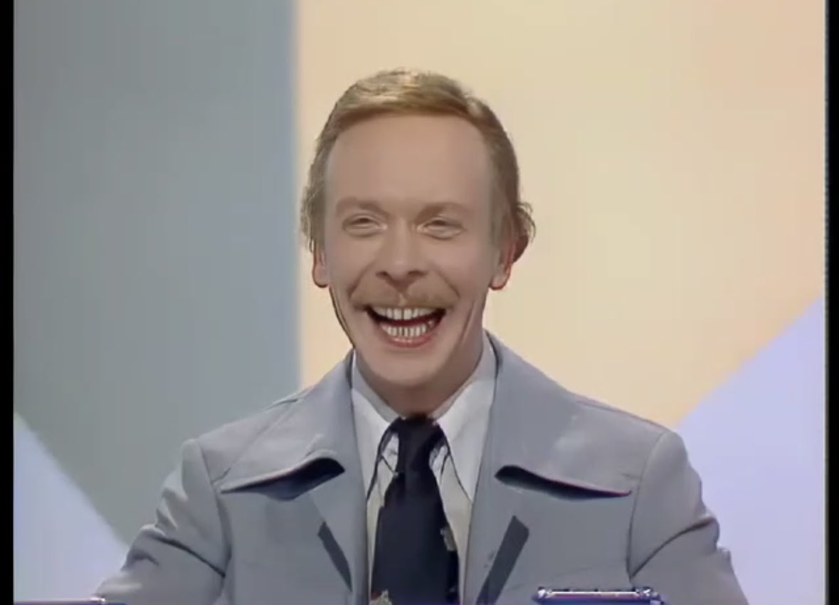 THANKYOU each and everyone of my followers it means a lot to know how so many still love our Brian 💙 i can imagine his face if he knew how many followers this account has reached for him - you’re all fab !