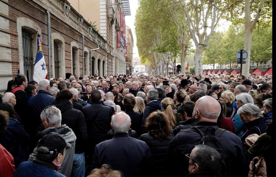 Agneslangevine's tweet image. Aujourd’hui, à #Perpignan comme partout en France, nous étions rassemblés à l'appel de @l_amf 66 contre l'antisémitisme et le racisme. 
Combattre la haine et dénoncer la présence indécente du RN.
#marchecontrelantisemistisme