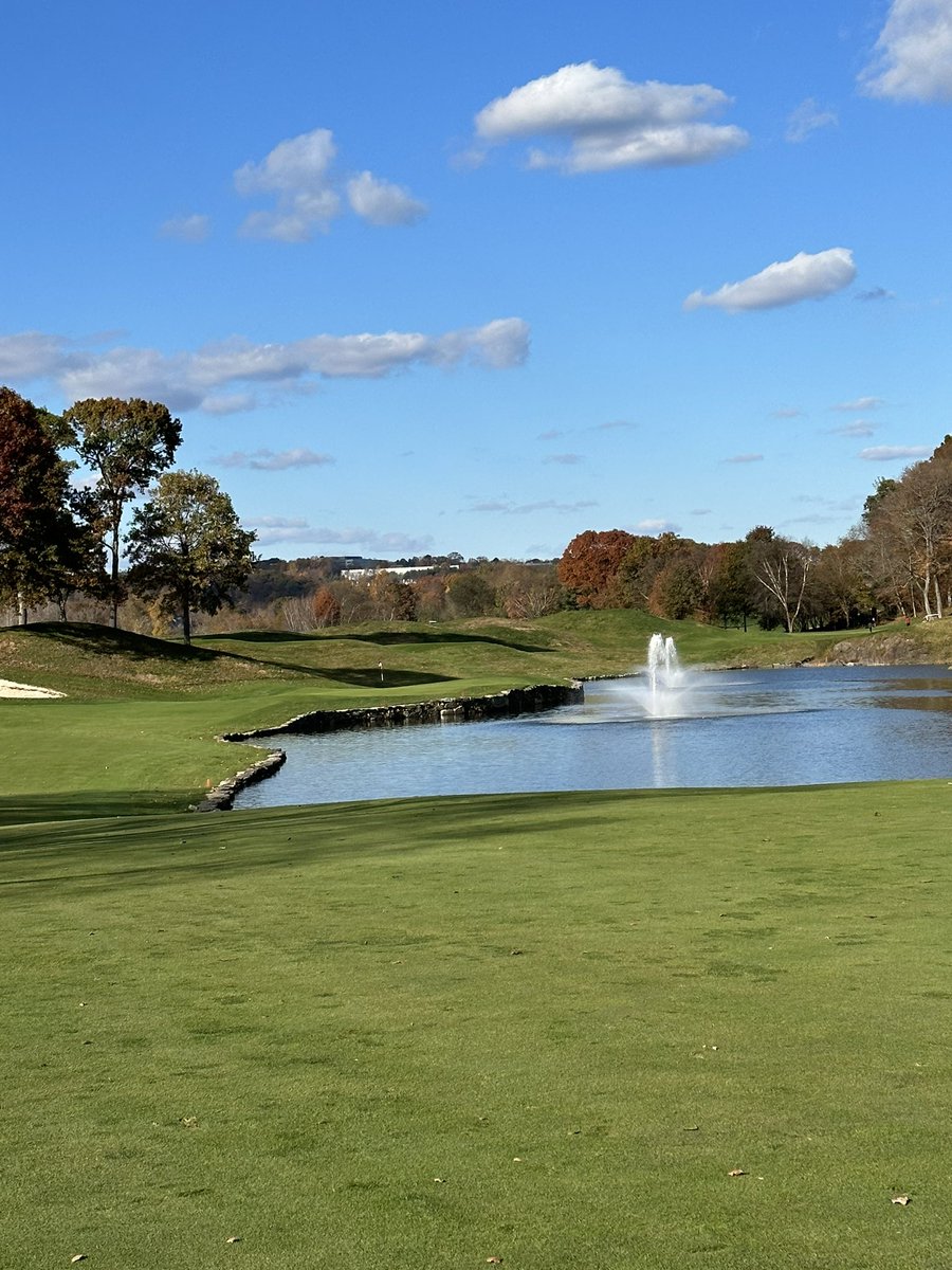 Great River Golf Club in Milford Connecticut come play! <a href="/GreatRiver_Golf/">Great River Golf Club</a>