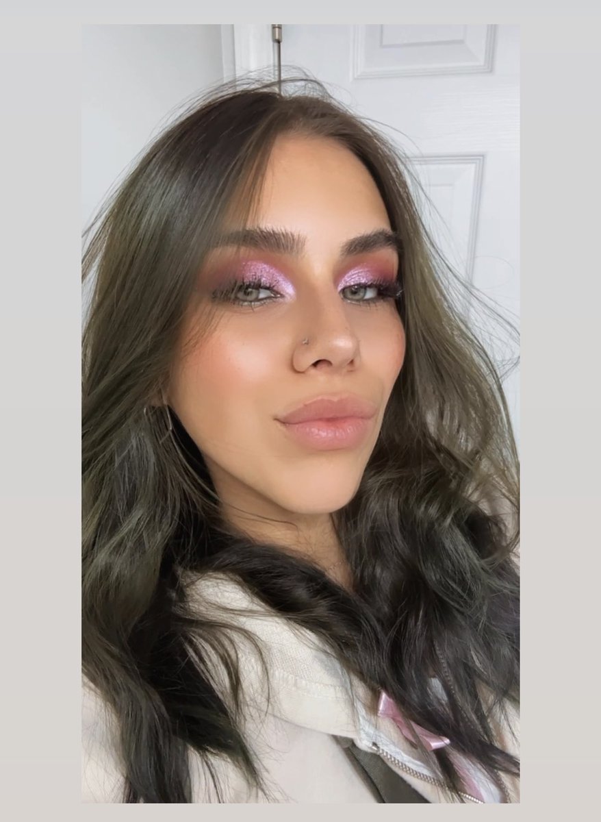 mariah342's tweet photo. 💗💗💗
#NewProfilePic https://t.co/uNk9yrBfIW