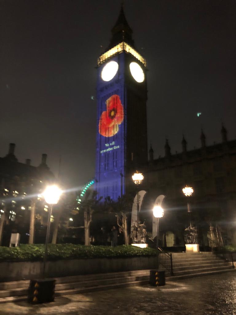 ABridgen's tweet image. After attending remembrance services in North West Leicestershire today, I arrived in London ready for the week ahead in Parliament.

Great to see the Elizabeth Tower illuminated with poppies to remember our Glorious Dead who made the ultimate sacrifice. 

#LestWeForget2023