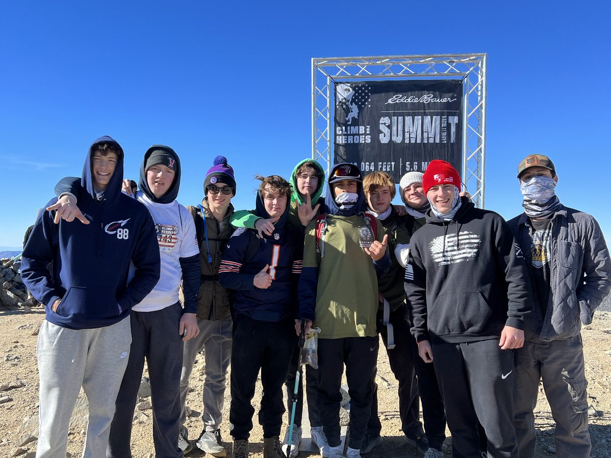 _PatsBaseball's tweet photo. Yesterday our boys participated in a Veterans Day charity hike at Mt. Baldy to raise money for wounded vets. In addition to raising over 6 thousand dollars, our boys pushed each other, worked together, and were the only team to see each member safely reach the summit. Pt. 1 https://t.co/QRmMB0eiRg