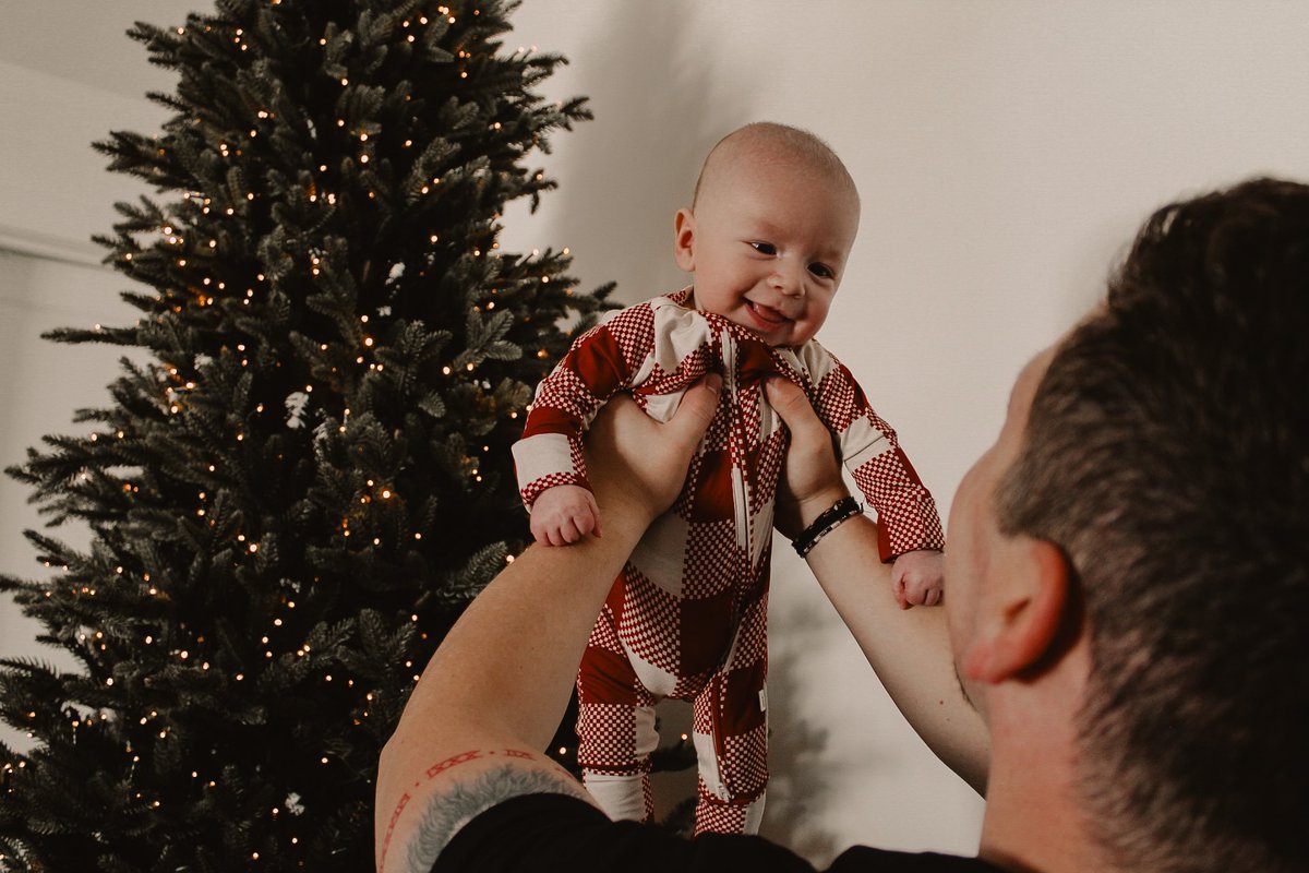 lexiswink_'s tweet photo. my sweet boys

merry christmas from the winklers https://t.co/tXtvCwETWN