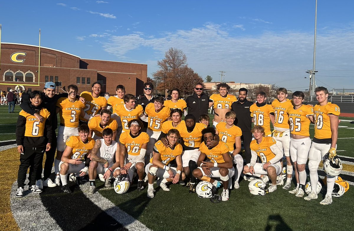 Love these men! They balled and battled all season long. Couldn’t be more proud of their competitive nature and resiliency. #JitCrew #PEV