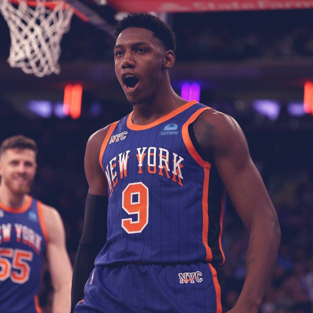RJ Barrett since his return:

26 PTS - 6 REB - 4 AST - 50% 3P
24 PTS - 2 REB - 6 AST - 56% 3P
24 PTS - 4 REB - 2 AST - 66% 3P

The Knicks are 3-0…He is really him.