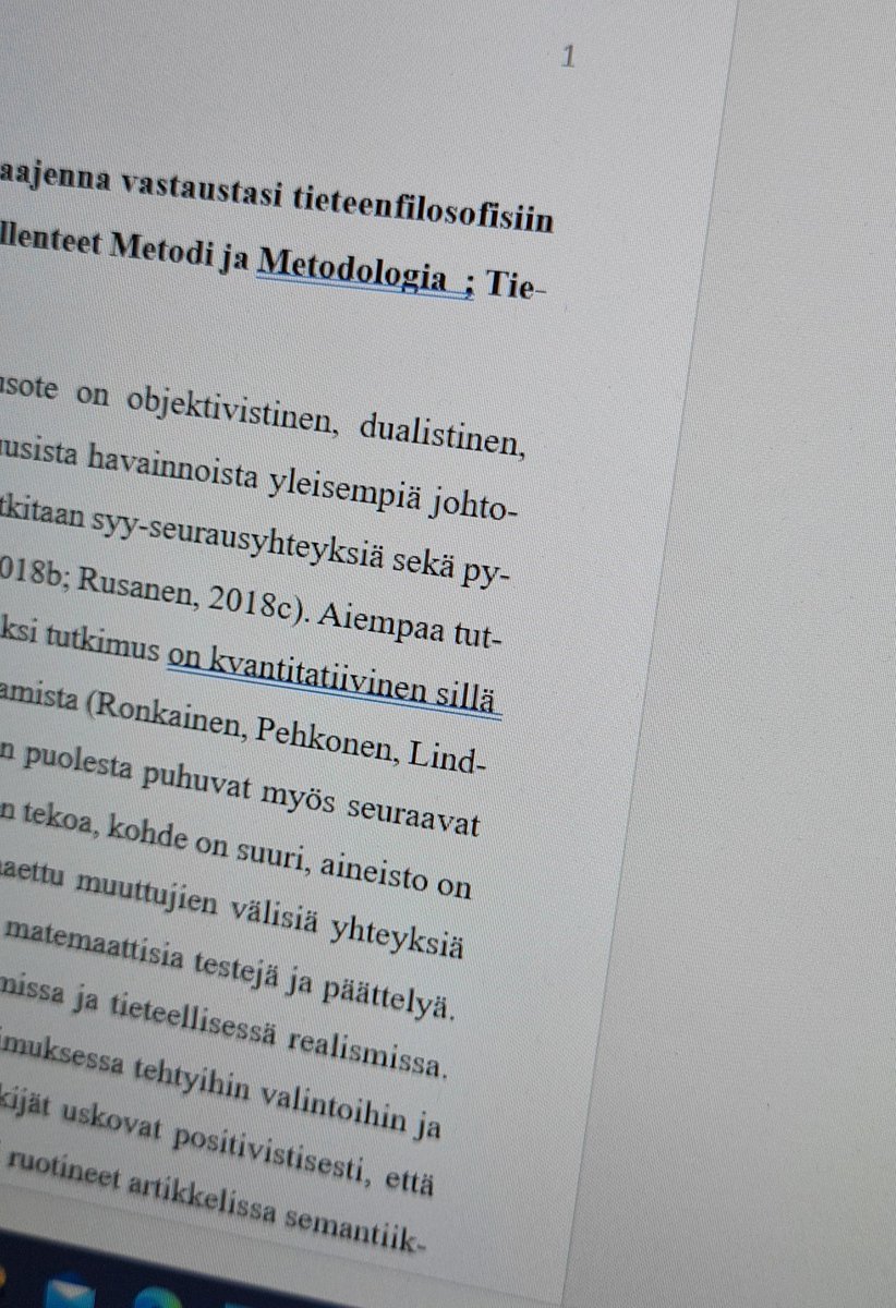 Taas yksi harjoitustyö palautettu. On kyllä työläs kurssi... Vain reilu 1600 sanaa, mutta pikkutarkkaa merkkimäärän vahtimista ym. triviaalia. Seuraavaksi saa reflektoida koko tekstinsä. Ai kun tekee pahaa jo etukäteen. 😆 #oppiaikäkaikki #kasvatustieteet #avoinyliopisto