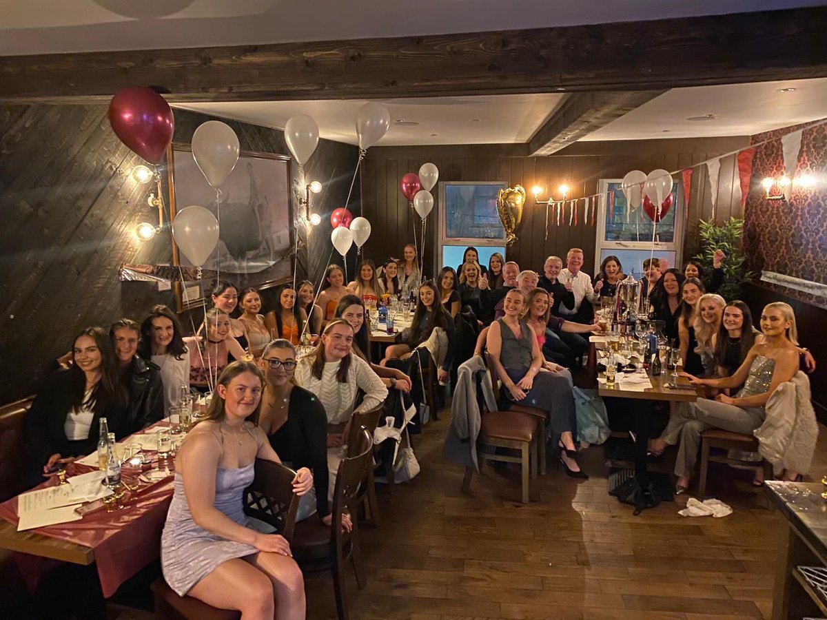 Delighted to have the Boyle Ladies senior team celebrate their massive achievement of becoming Senior County Champions, great night & we wish them continued success in the future  @BoyleGAA @officialgaa #buffaloboysteakhouse #leitrim @TasteLeitrim @MyCarrick @YesChef_IRL