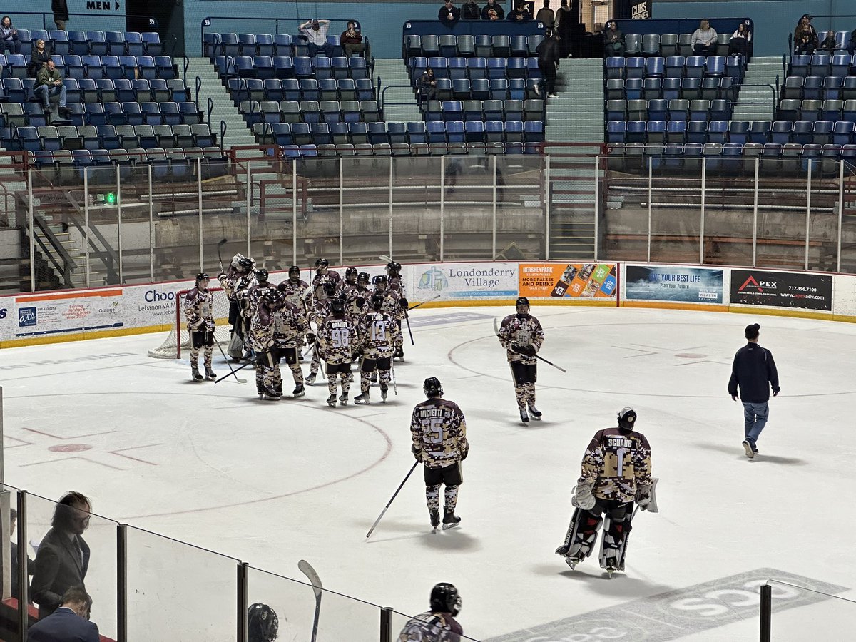 beckersportsnet's tweet image. Final from @Hersheypark Arena…

@NJHitmen          5️⃣
@HersheyCubs 8️⃣
Final 

@USPHL #USPHL #Cubby
