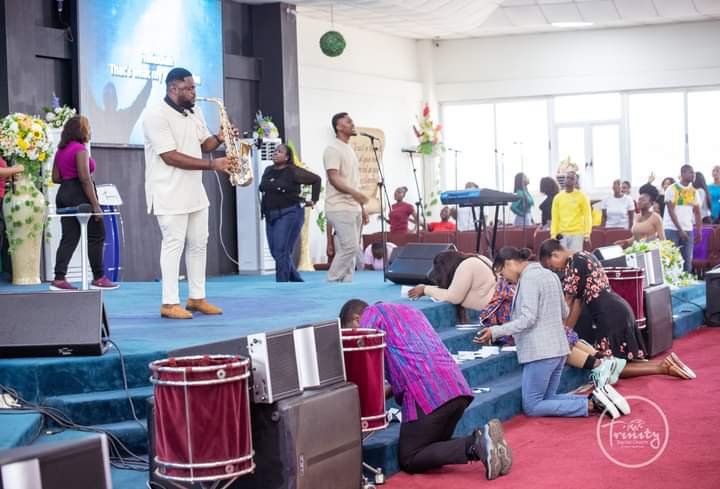 This morning, I joined the body of Christ @TBCGH_OFFICIAL UPSA Branch during their Sunday Service dubbed Worship Experience. 
It was indeed an experience in the presence of God.
As a Christian I believe the only way we can show our appreciation to God is through our Worship.